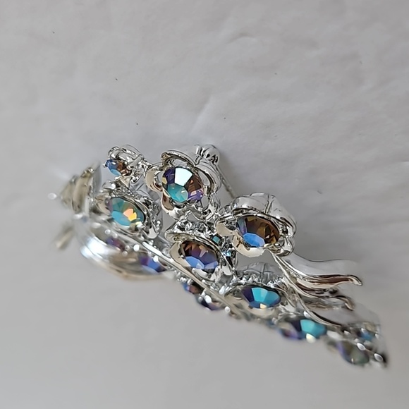 STAR Vintage AB Crystal Rhinestones on Silvertone Brooch - Picture 5 of 7